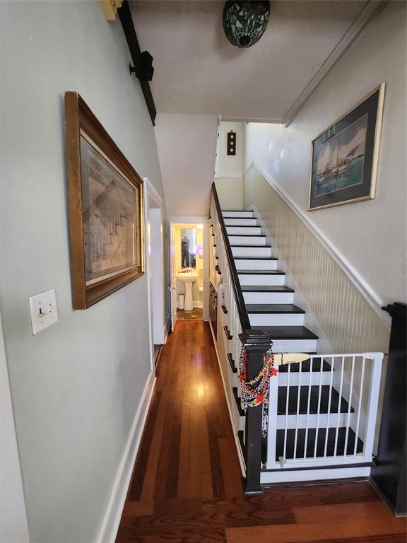Building Photo - 3127 Avenue Q