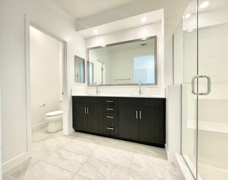 double vanity for main bath - 2374 Filbert St