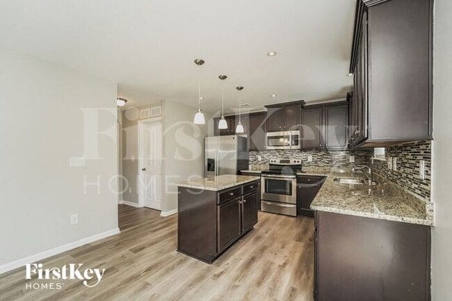 Building Photo - 6611 Eastfield Park Dr