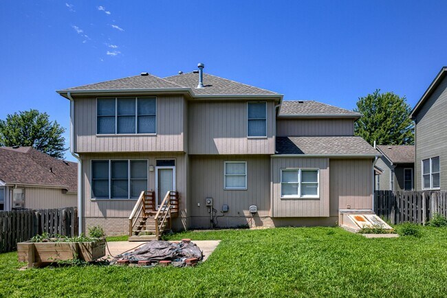 Building Photo - Must See 3 Bedroom In Bellevue!!