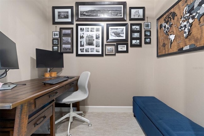 Building Photo - 10911 Victoria Arbor Way