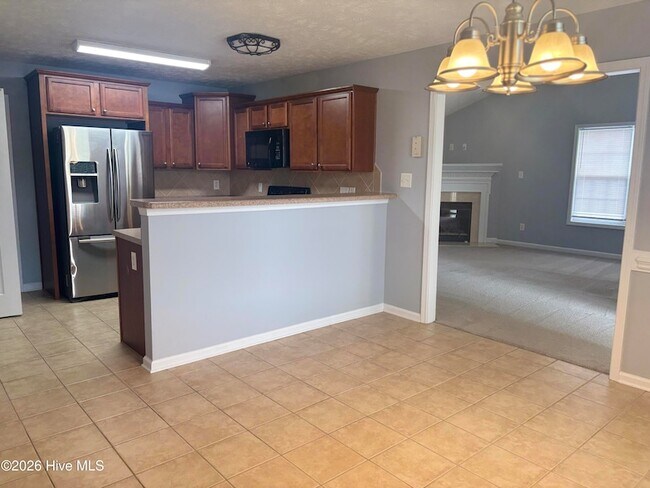 Building Photo - 376 Eastfield Dr