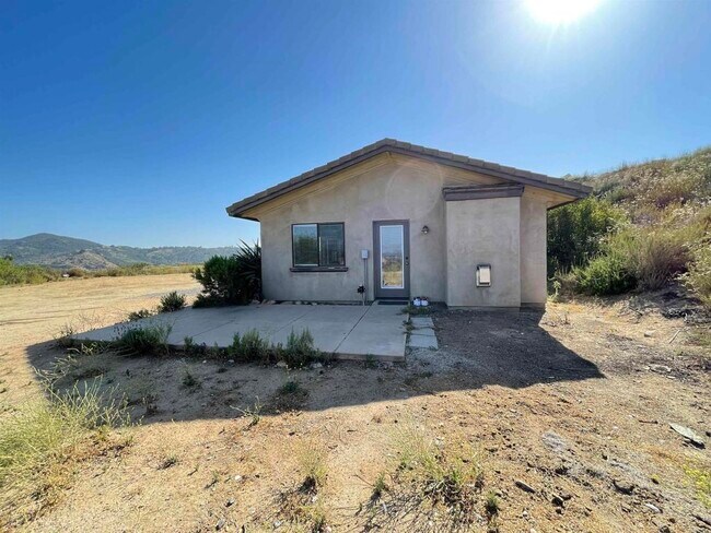 Building Photo - 12478 Hillpoint Ct