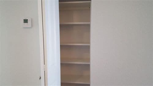 Building Photo - 604 NE 2nd St