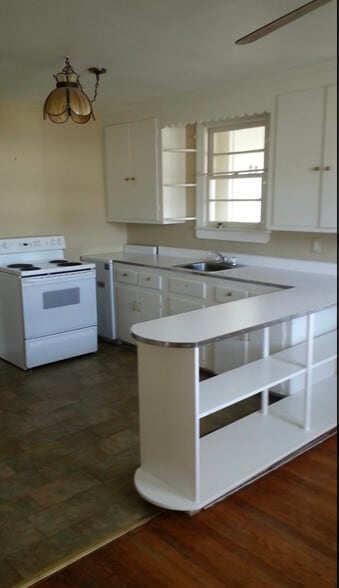 Building Photo - 108 Cannon Dr