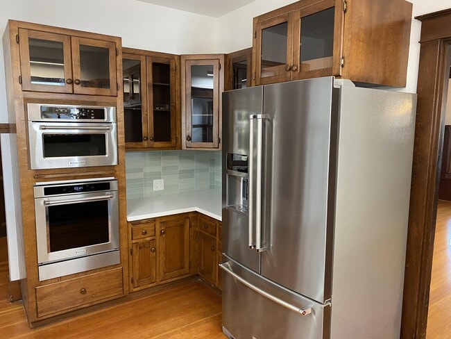 Building Photo - 1614 SE 22nd Ave