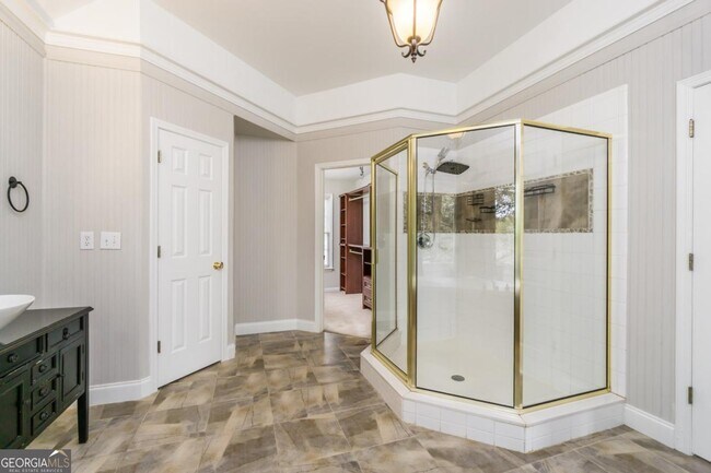 Building Photo - 6710 Timber Cove Pointe