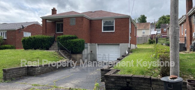 Primary Photo - 910 9th St