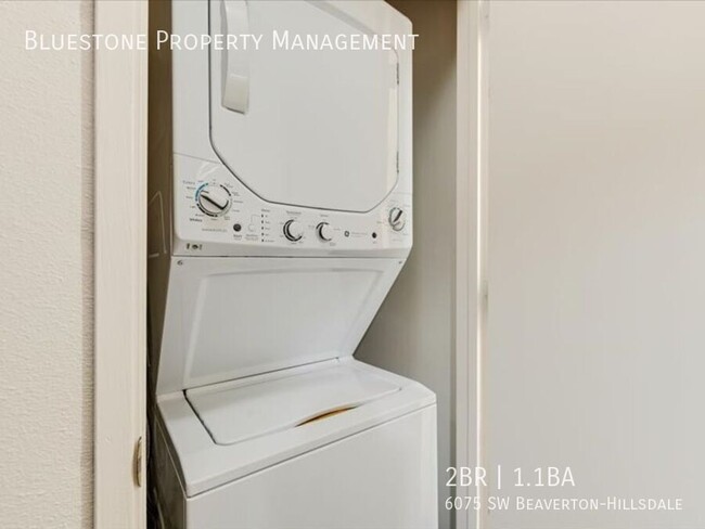 Building Photo - Two Bedroom w/ Washer & Dryer in unit