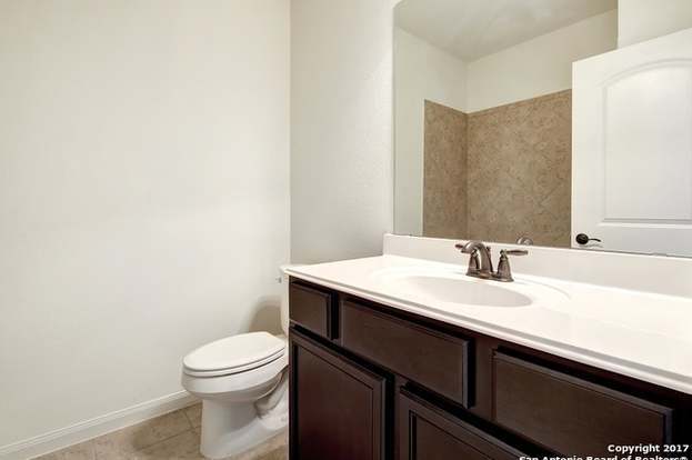 Building Photo - 7810 Creekshore Cove
