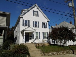 Building Photo - 15 Clyfton St