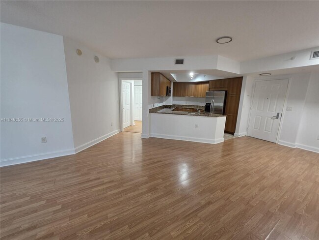 Building Photo - 510 NW 84th Ave