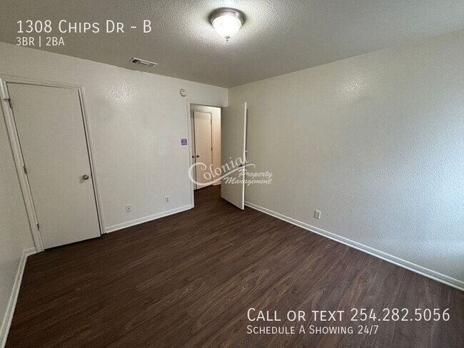 Building Photo - 1308 Chips Dr