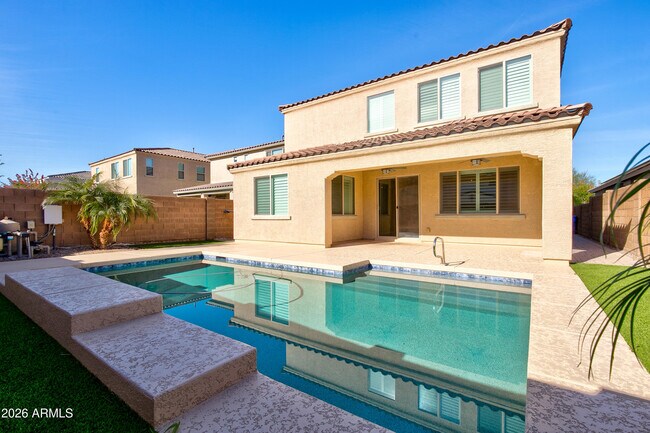 Building Photo - 17435 W Georgia Dr