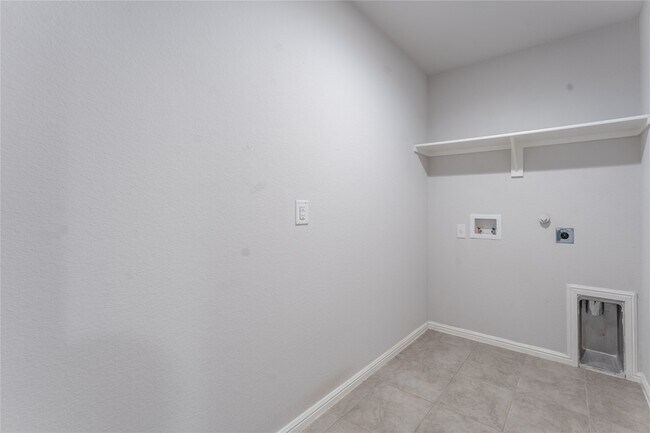 Building Photo - 16409 Portage St