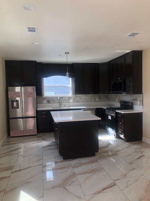 Building Photo - 1022 Morada Pl