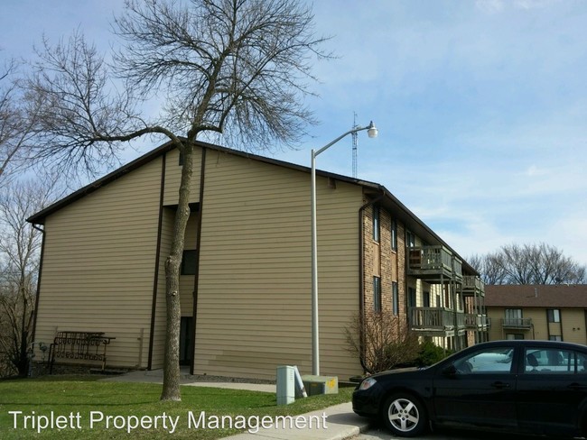 Building Photo - 3500 Grand Ave