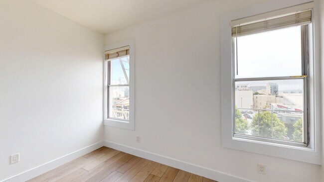 Building Photo - 1408 California St