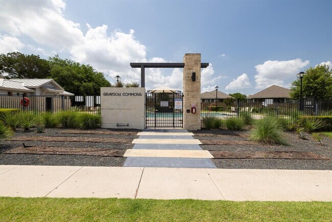 Building Photo - 157 Syrah Ct