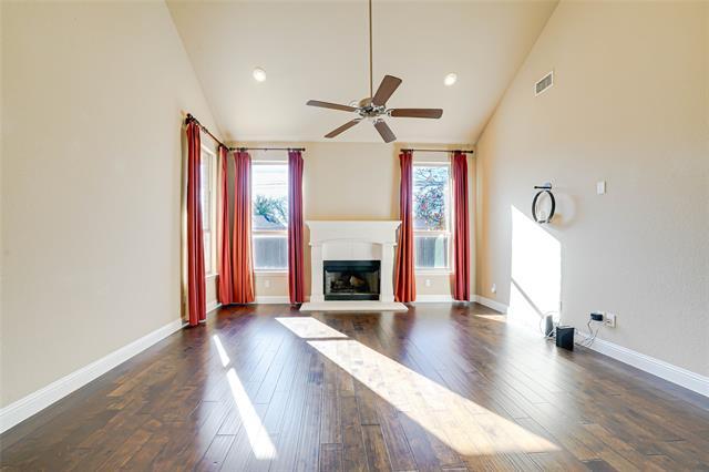 Building Photo - 6844 Westbury Dr