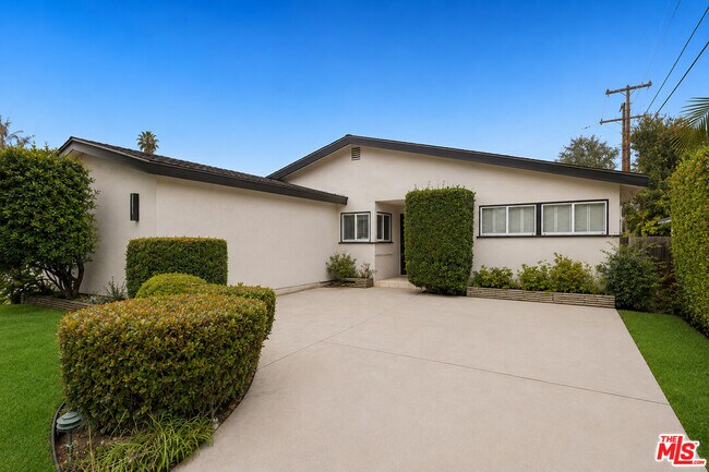 Building Photo - 4829 Dempsey Ave