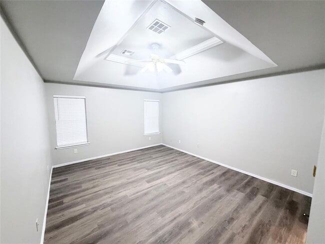 Building Photo - 10616 NW 40th Terrace