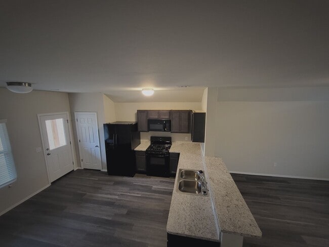 Building Photo - ?Home in the Edmond Area! ?