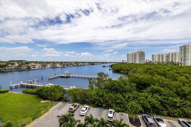Building Photo - 3912 S Ocean Blvd