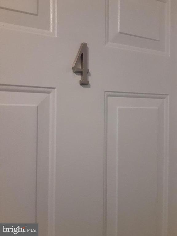 Building Photo - 1712 W Lombard St