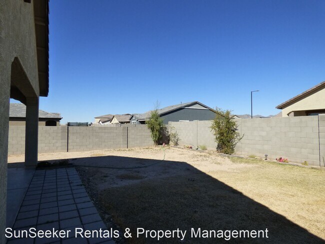 Building Photo - 3 br, 2 bath House - 20228 W Mesquite Dr