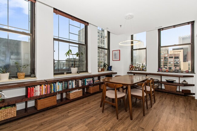 Building Photo - 740 S Federal St