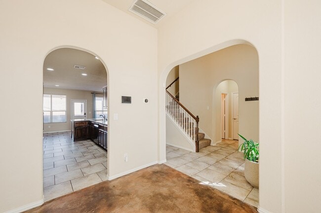 Building Photo - 7036 XIT Ranch Rd