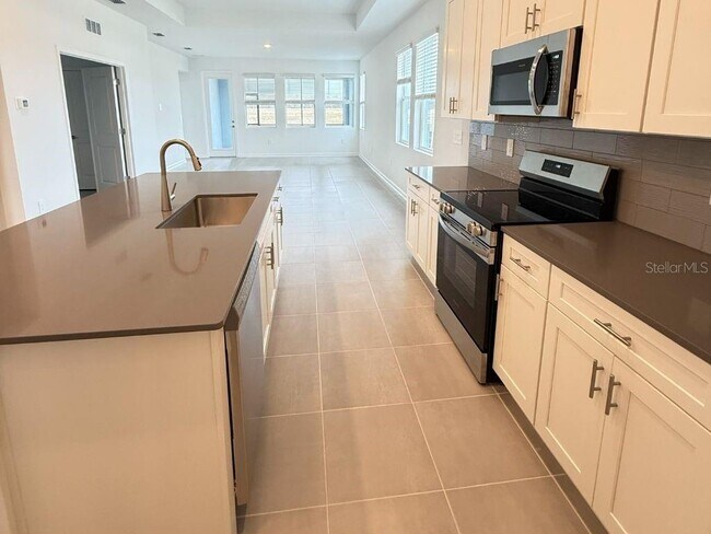 Building Photo - 4505 Ochos Rios Pl