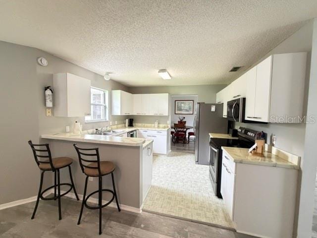 Building Photo - 335 San Marino Dr