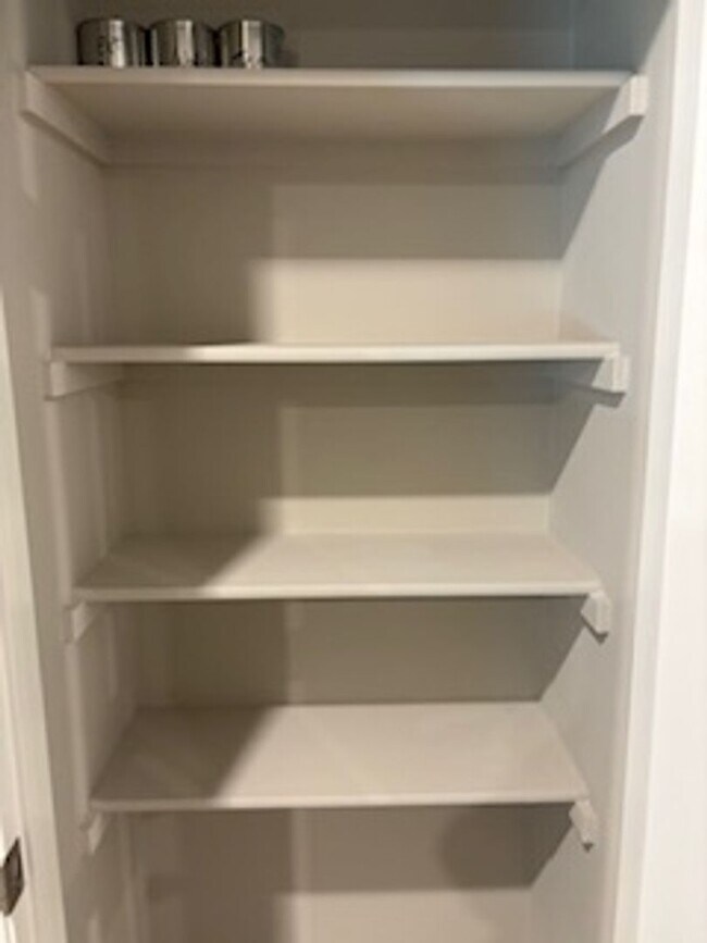 Building Photo - FIRST MONTH FREE - Beautiful New Home!