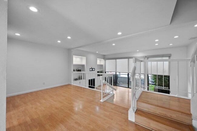 Building Photo - 18 Barlovento Ct