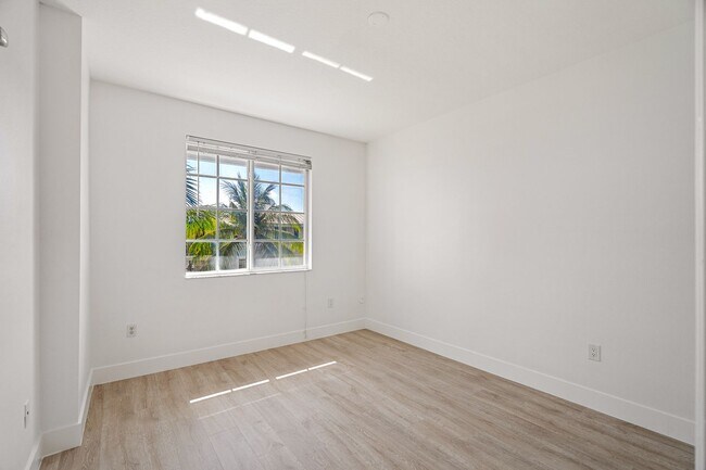 Building Photo - Pineapple Grove Village
