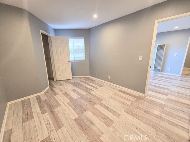 Building Photo - 327 Chestnut Ave