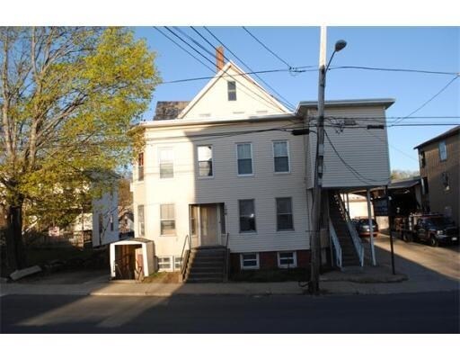 Building Photo - 126 Pleasant St