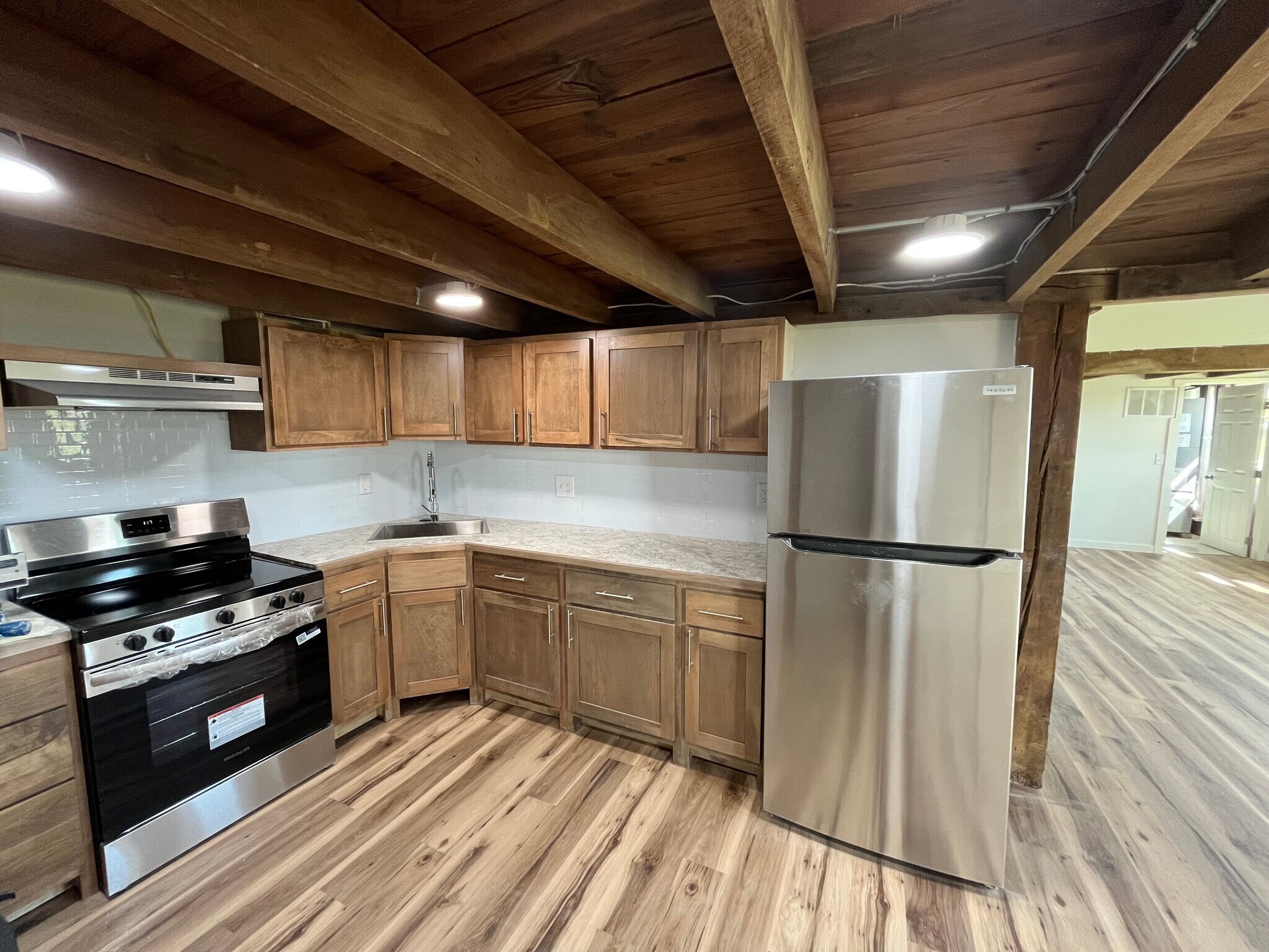 Building Photo - 720 Green Cook Rd