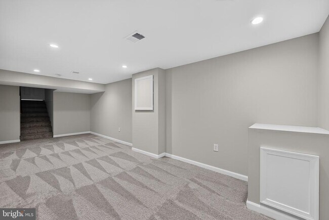 Building Photo - 4898 Wheatstone Dr