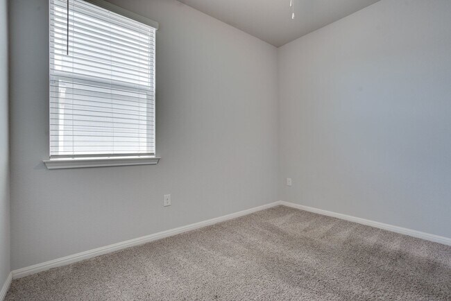 Building Photo - 14222 Handel Dr