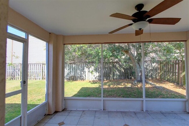 Building Photo - 2477 Deercroft Dr