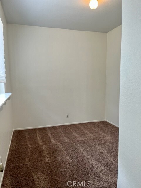 Building Photo - 431 Chestnut Ave