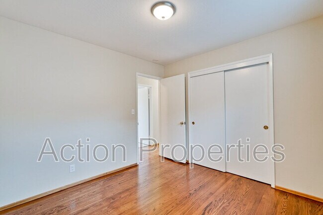 Building Photo - 1575 California St