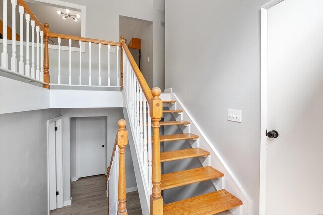 Building Photo - 836 Country Stone Dr