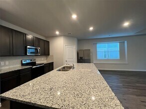 Building Photo - 8120 Sycamore Brook Dr