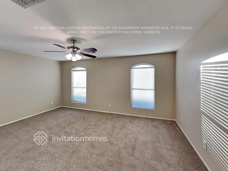 Building Photo - 28405 N Quartz St