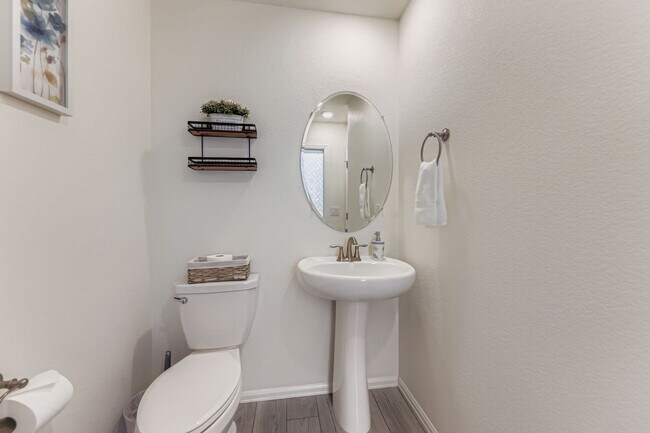 Building Photo - Idyllic Thornton 3BDR Retreat – Turnkey Mid-Term Rental