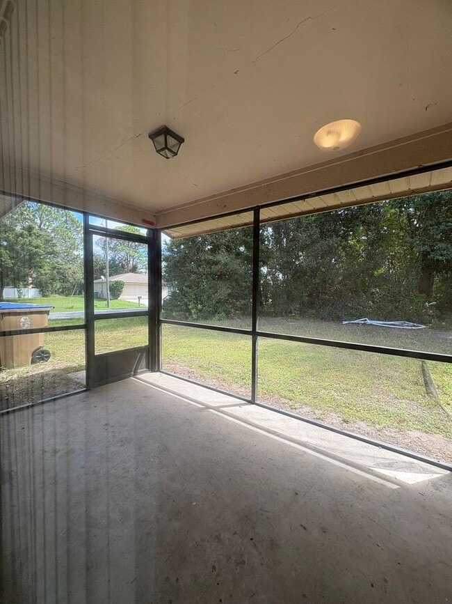 Building Photo - 332 Caldbeck Way